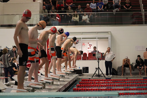 Boys Swim and Dive Makes a Splash!