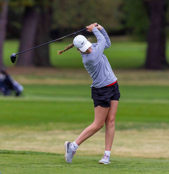 Zoe Dull Places 2nd at State Golf Tournament