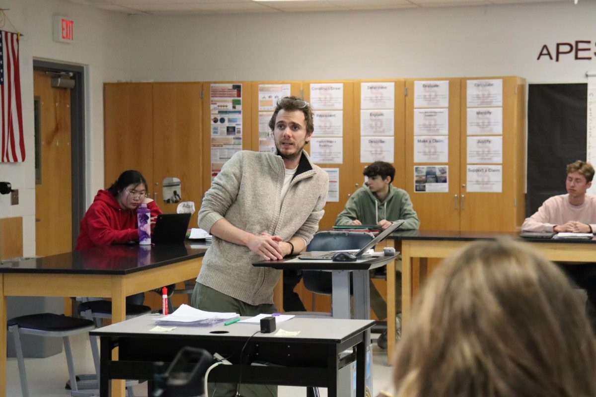 APES Class Brings in Speaker to Discuss Ottawa Counties Watershed Issue