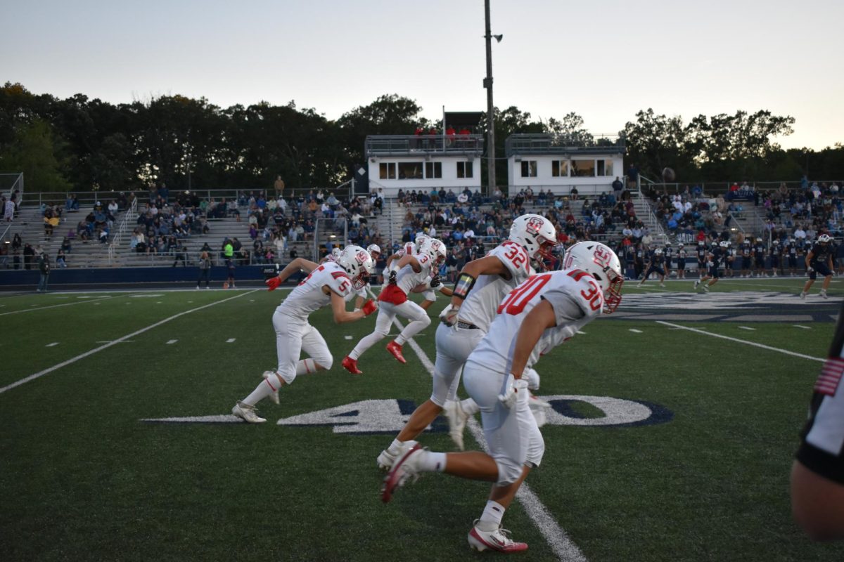 Lakers Defend the Paddle in Defeat of Trojans
