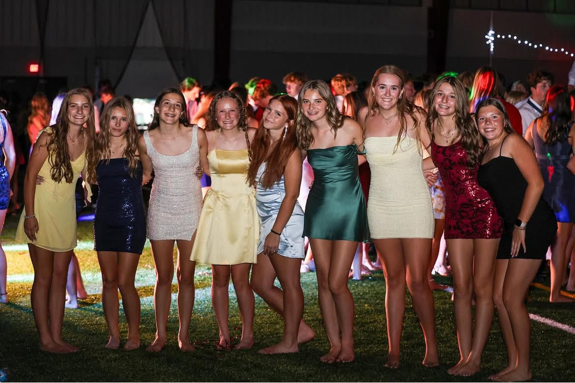 OPINION: Field House a Hit for Homecoming Dance